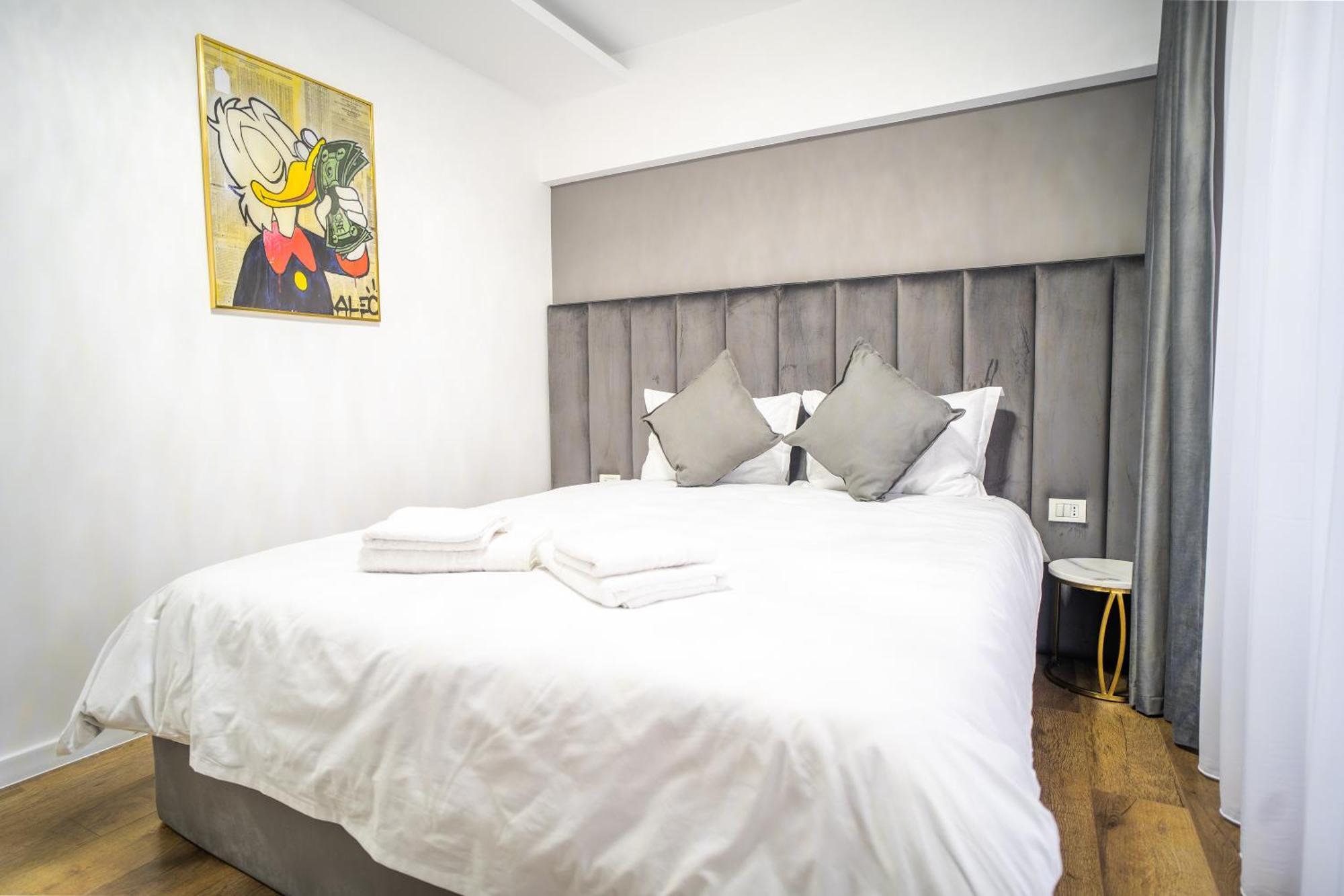 Top Location - Contemporary Parliament View - 2Br Boekarest Buitenkant foto